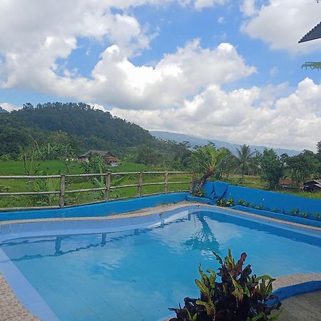De Salak Homestay Bogor Eksteriør billede