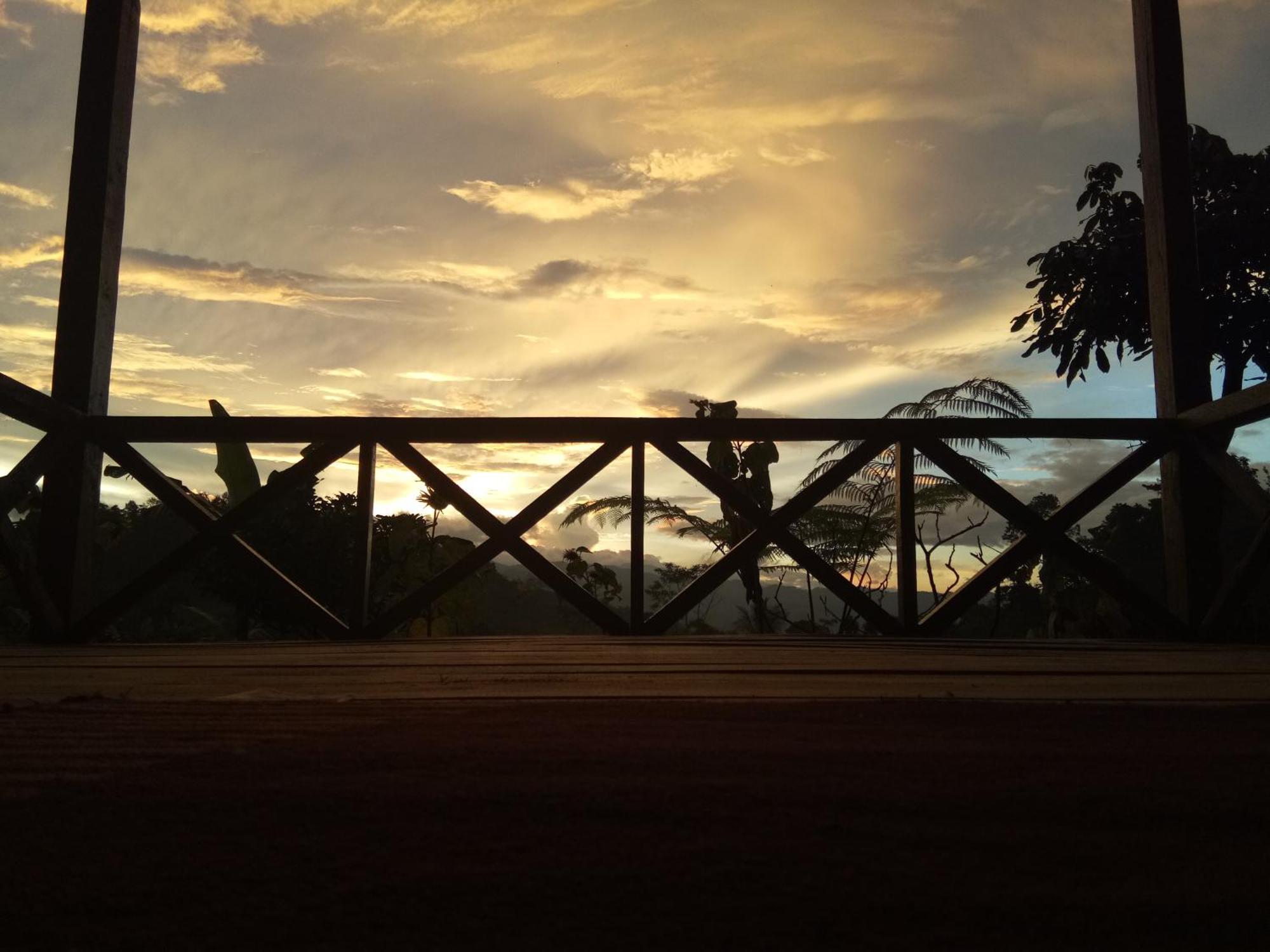 De Salak Homestay Bogor Eksteriør billede