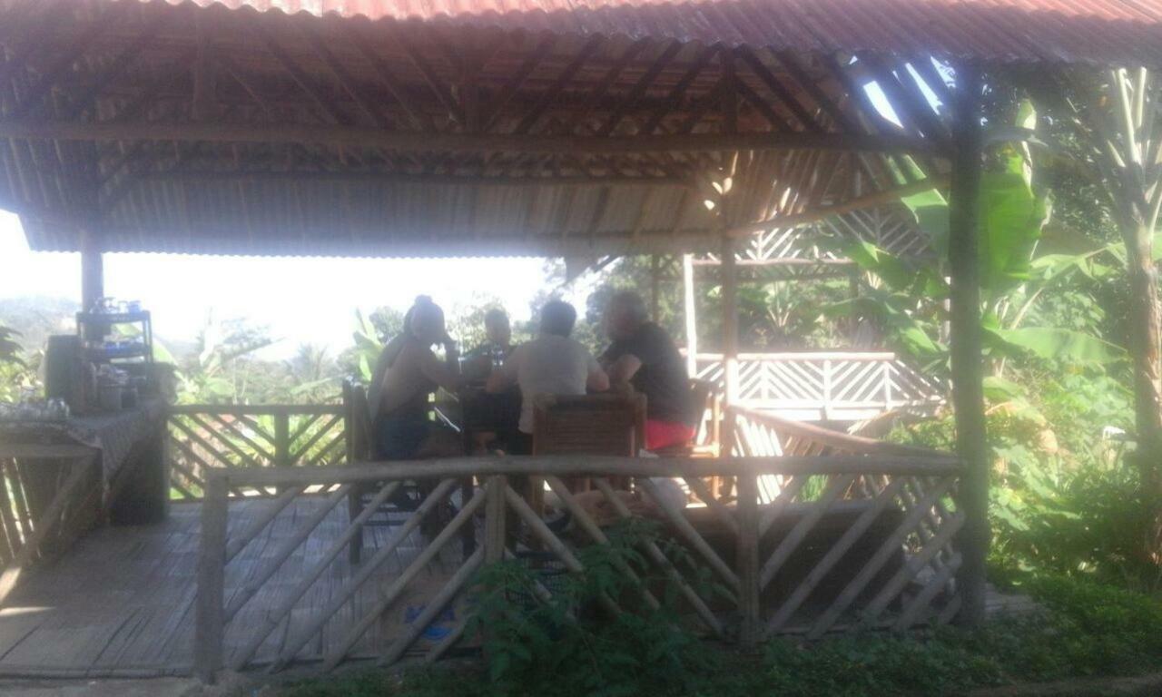 De Salak Homestay Bogor Eksteriør billede