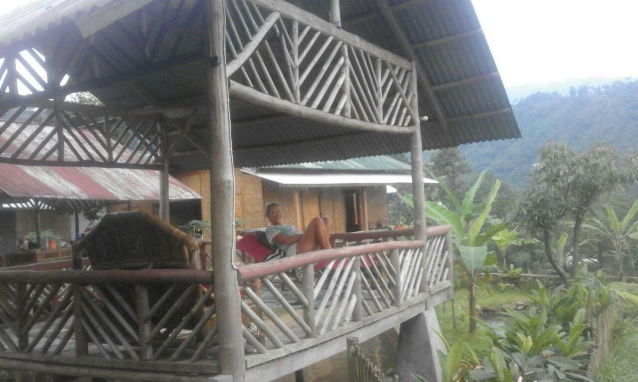 De Salak Homestay Bogor Eksteriør billede